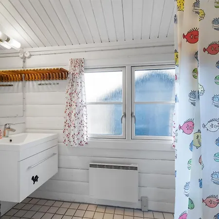 Dom wakacyjny Doris - 150m From The Sea By Interhome Tranekær